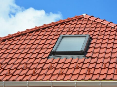 5 zalet zastosowania dachówki ceramicznej